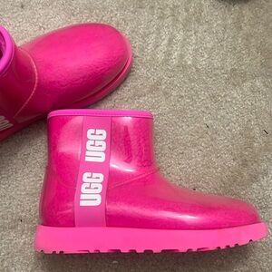 UGG Size 7